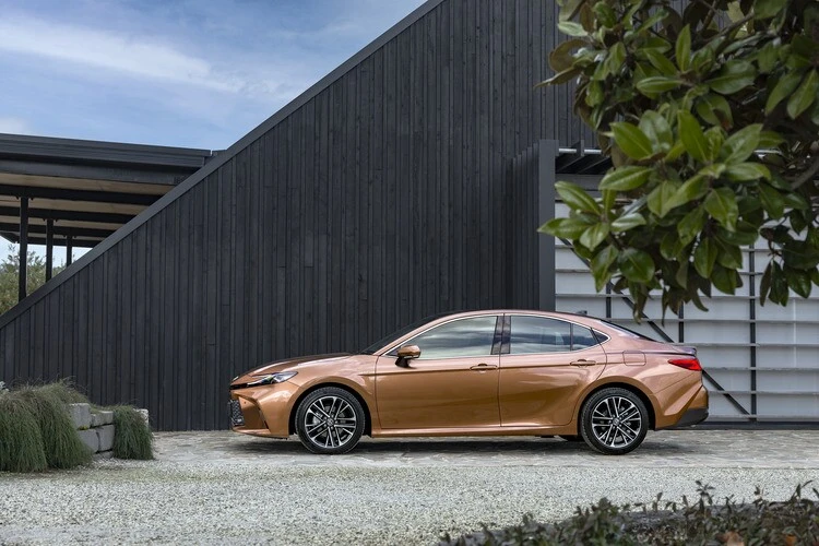 2025-toyota-camry.webp