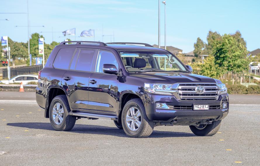 2017 Toyota Landcruiser Altitude