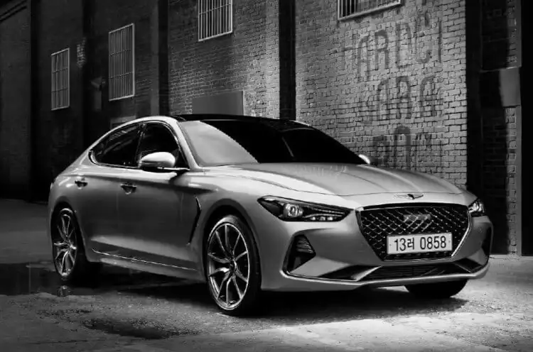 2021-Genesis-G70