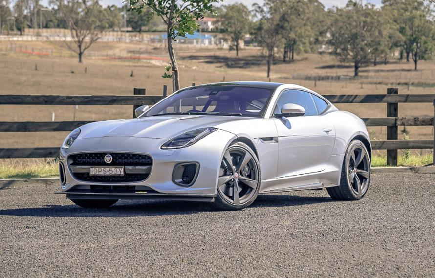 image for Jaguar F-Type Review