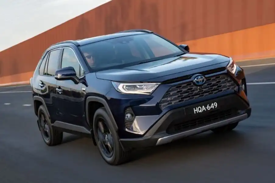 image for 2022 Toyota RAV4 Review