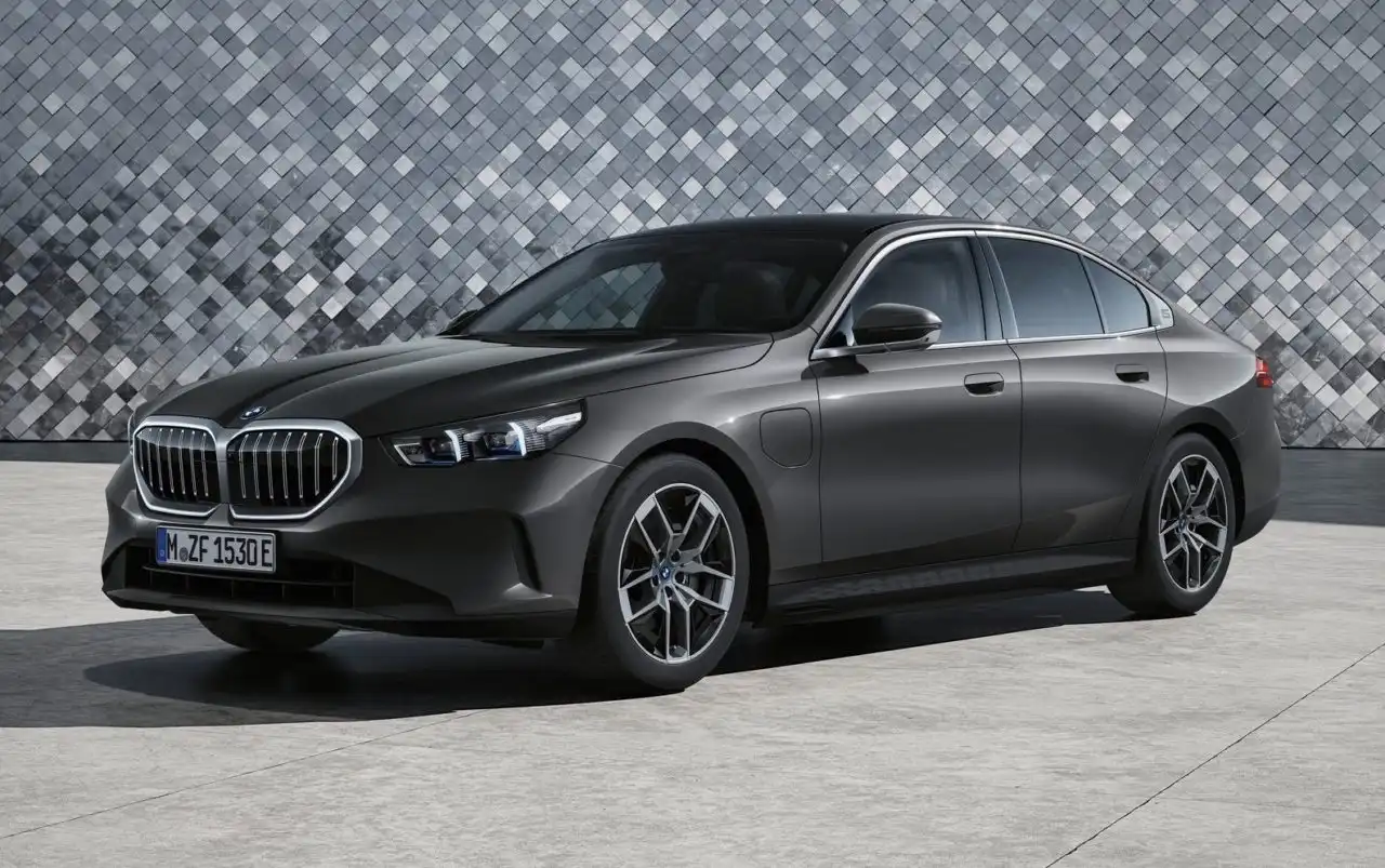 2024-bmw-5-series.webp