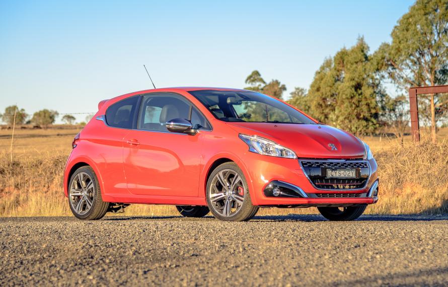 image for Review - Peugeot 208