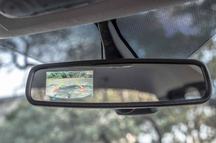 2021-Mazda-BT50-Rearview.jpg