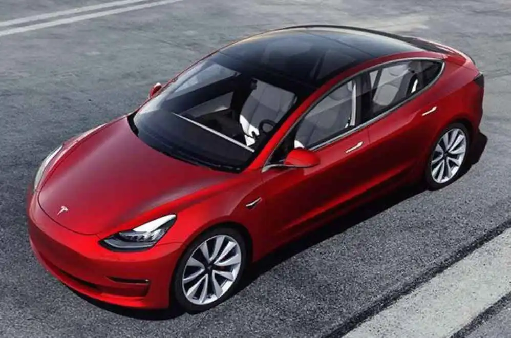 review-tesla-model-3