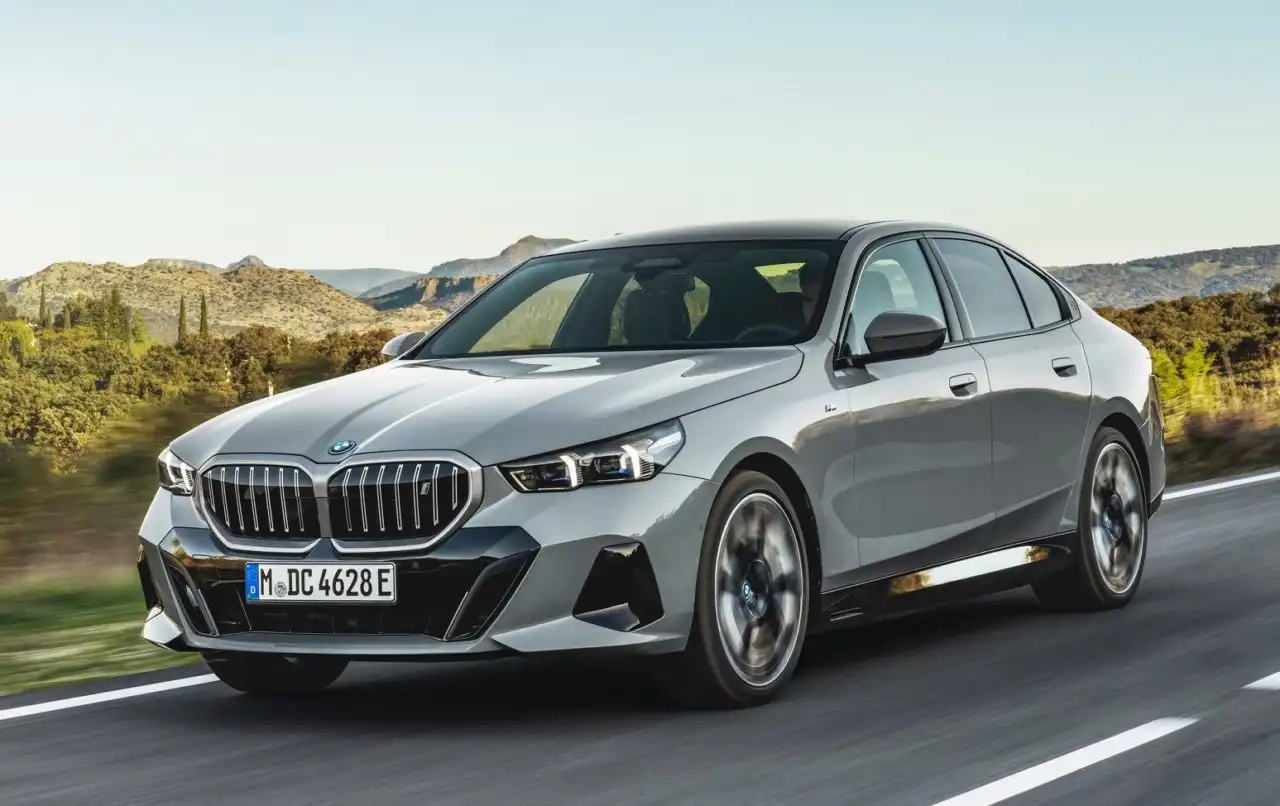 image for Review - BMW i5