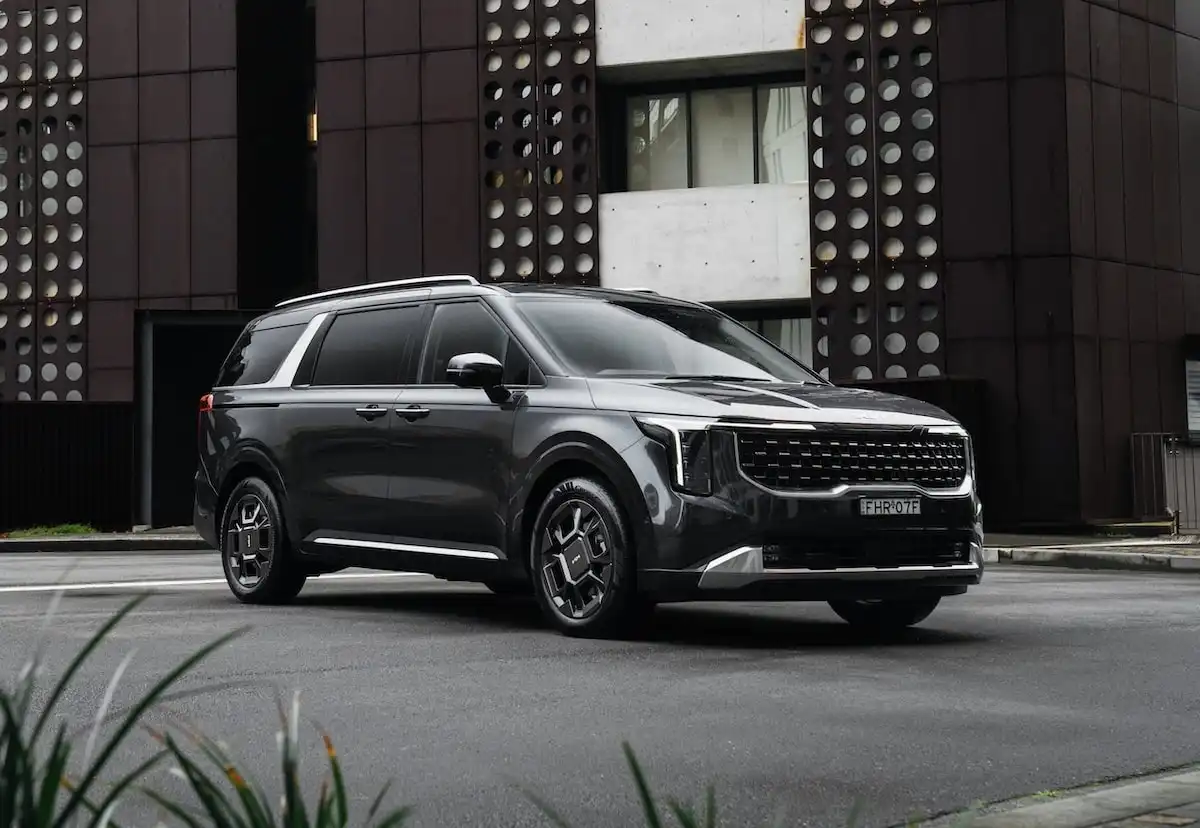 2026 Kia Carnival Review