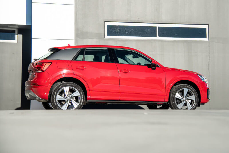 2017 Audi Q2 Side