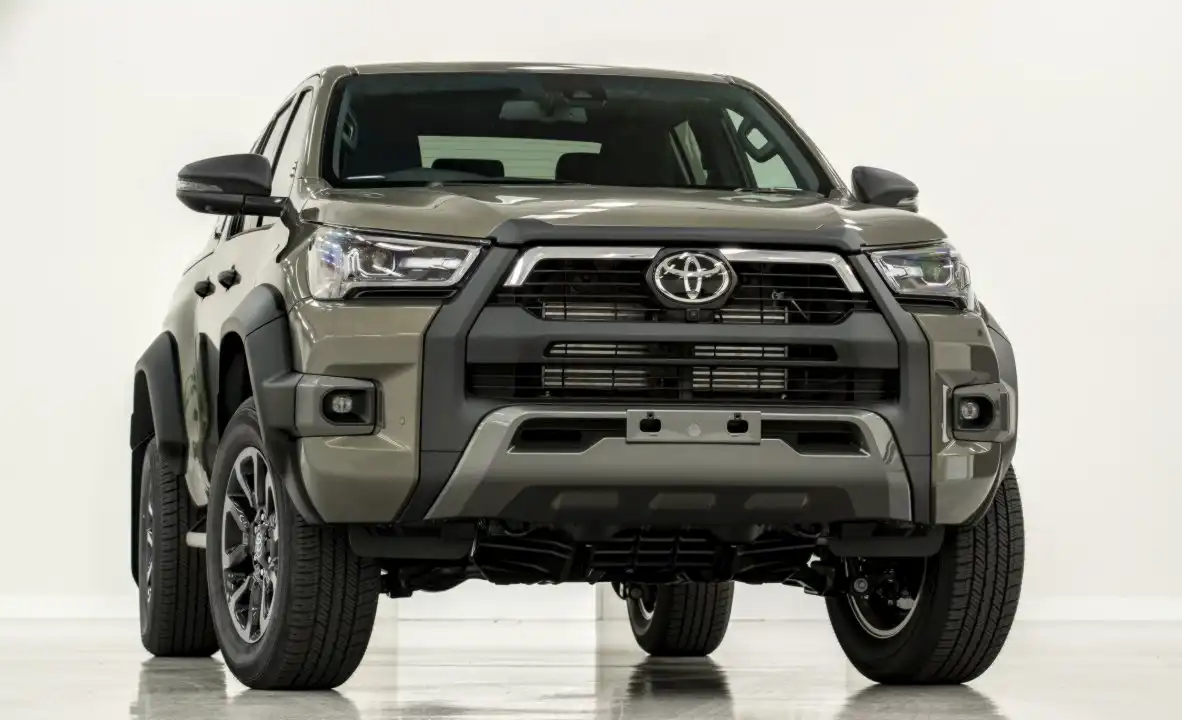 2024-toyota-hilux-australia.webp