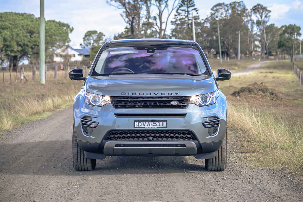 2018_Land_Rover_Discovery_article_DSC9592
