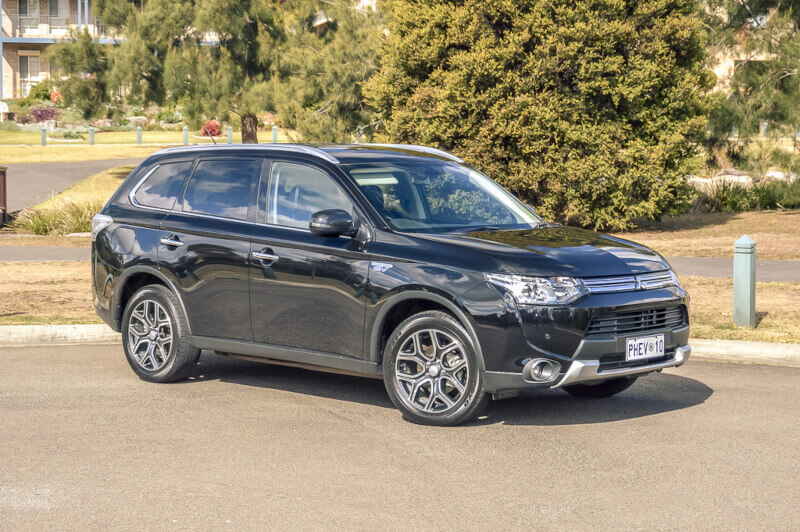 DMitsubishi_Outlander_Article__0850