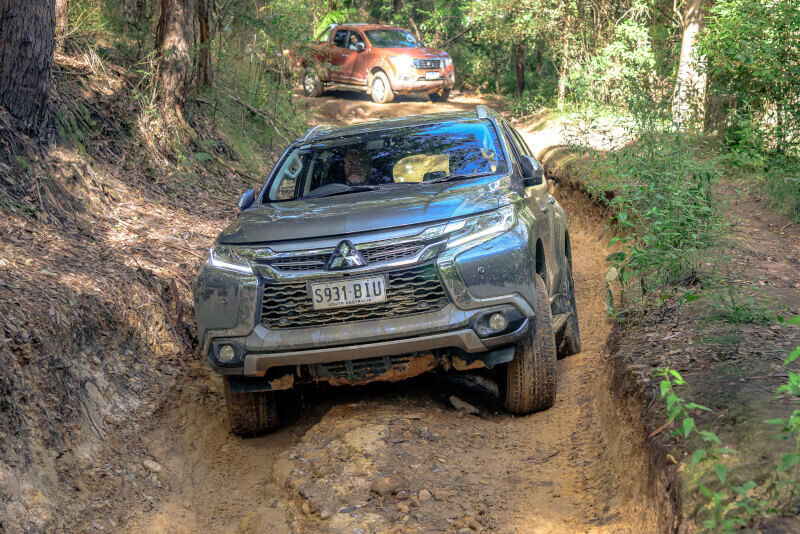 Mitsubishi_Pajero_Sport_article_DSC7673