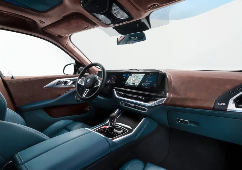 2023 bmw xm interior