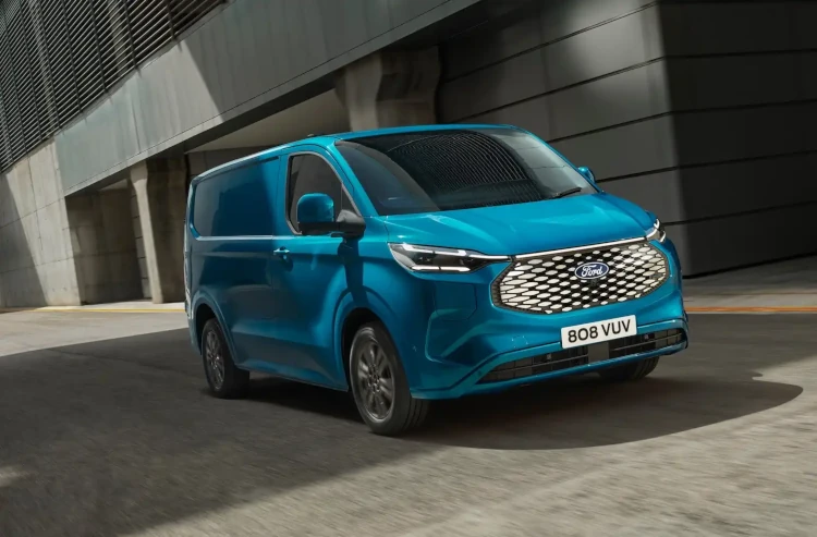 2023 ford e-transit custom ev van