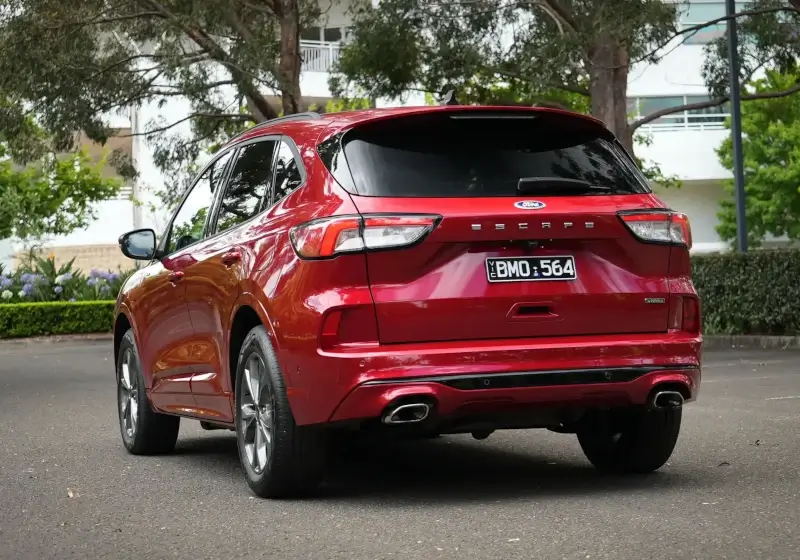 2023 ford escape phev st-line taillights