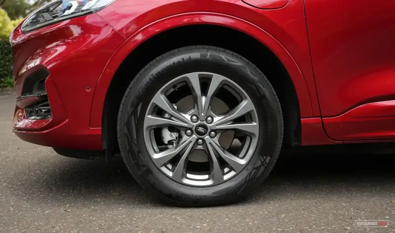 2023 ford escape phev st-line wheels