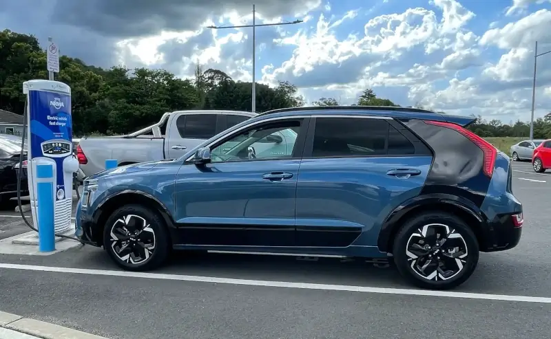 2023 kia niro ev gt-line charging