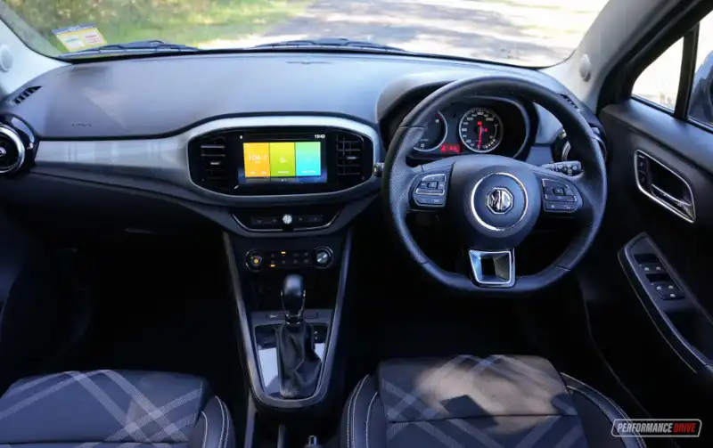 2023 mg mg3 excite interior