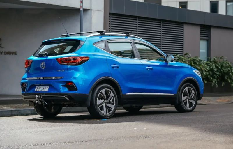 2023 mg zs ev rear