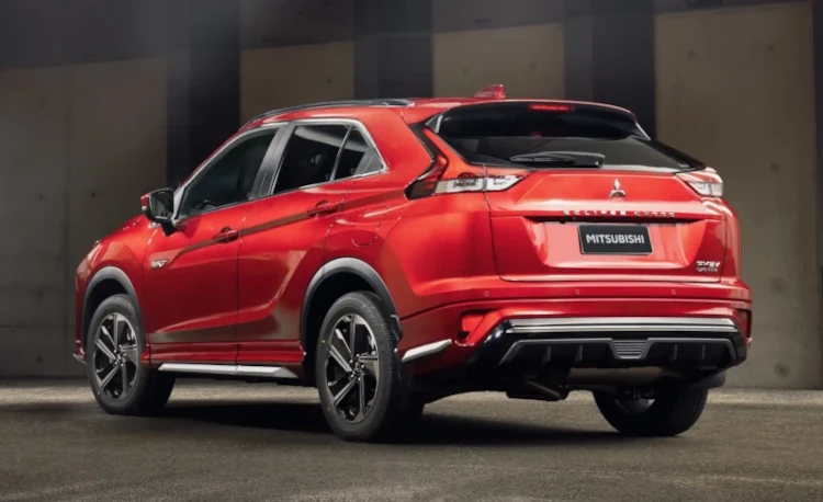 2023 mitsubishi eclipse cross phev rear