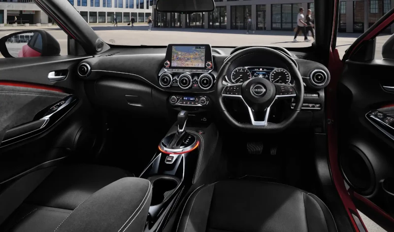 2023 nissan juke interior