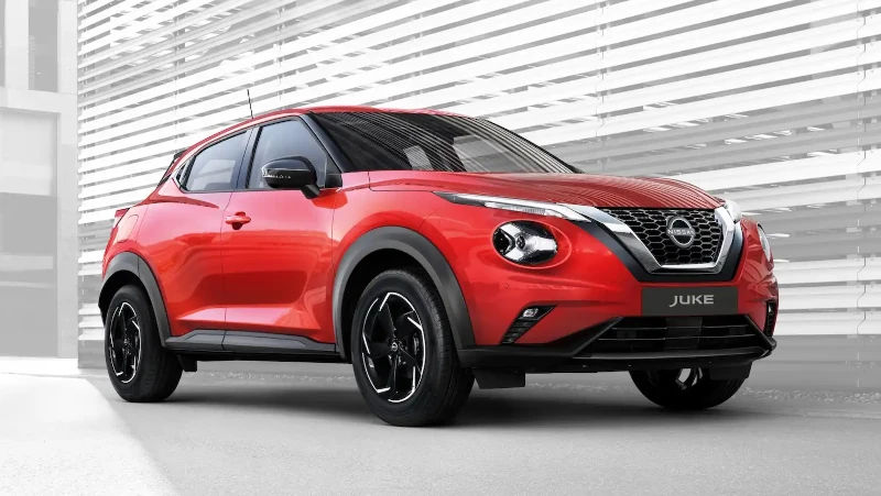 2023 nissan juke red