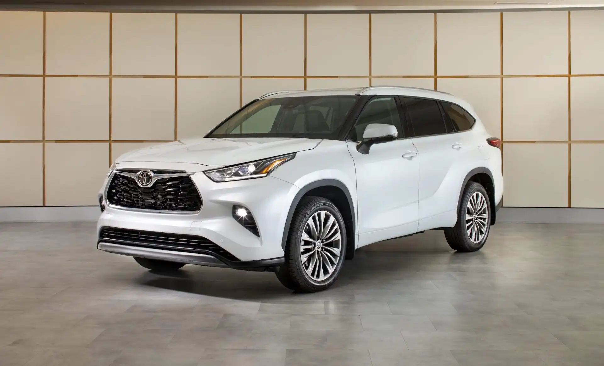 2023 toyota kluger