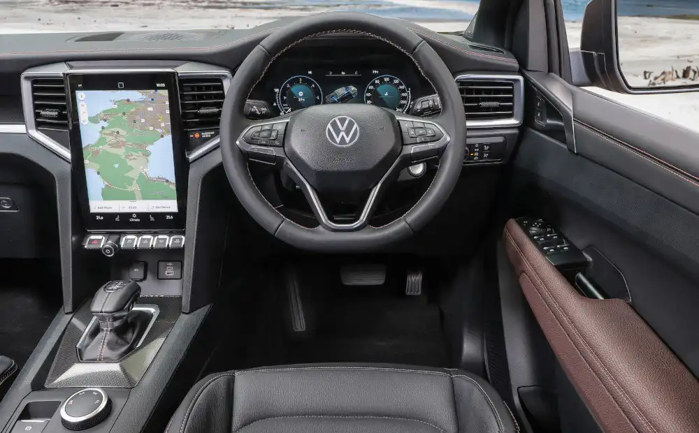 2023 volkswagen amarok interior