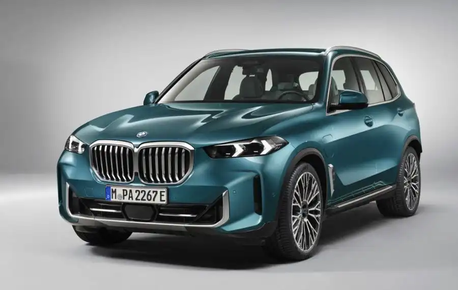 2024-bmw-x5.webp
