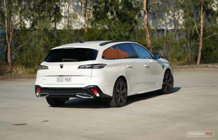 2024 peugeot 308 gt sport phev wagon rear