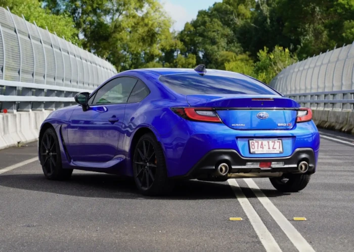 2024 subaru brz ts back
