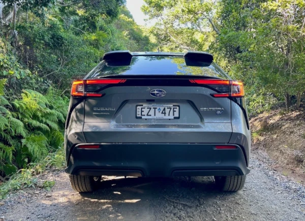 2024 subaru solterra rear