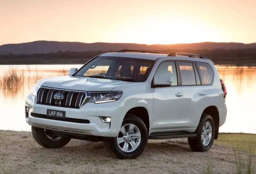 2024 toyota landcruiser prado gxl