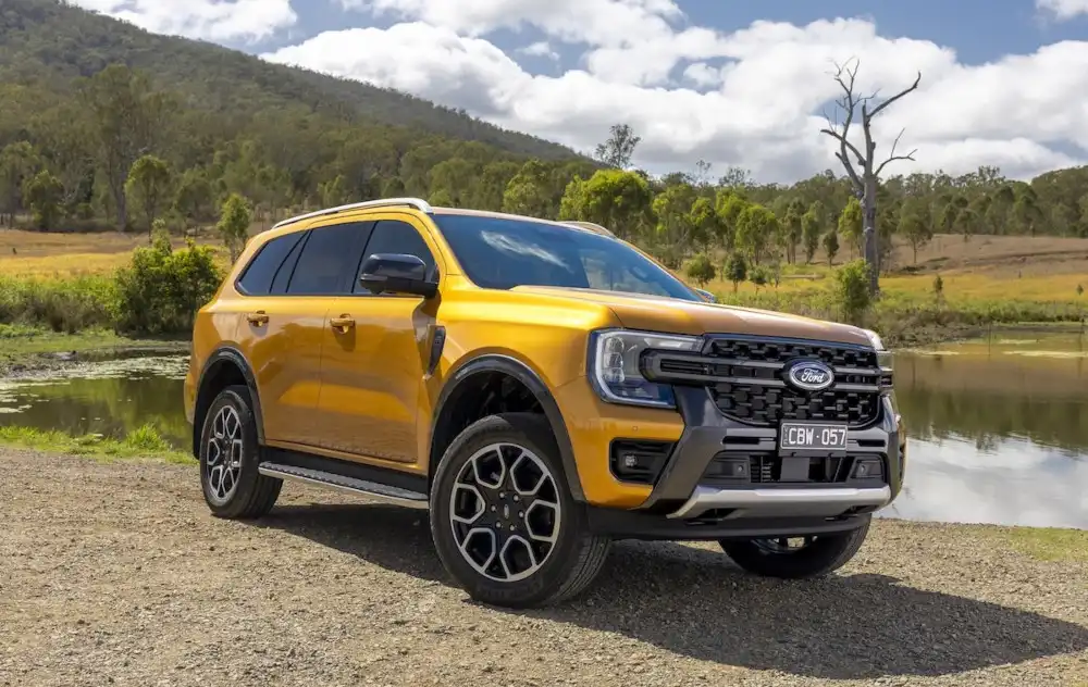 2025 best-selling large suvs