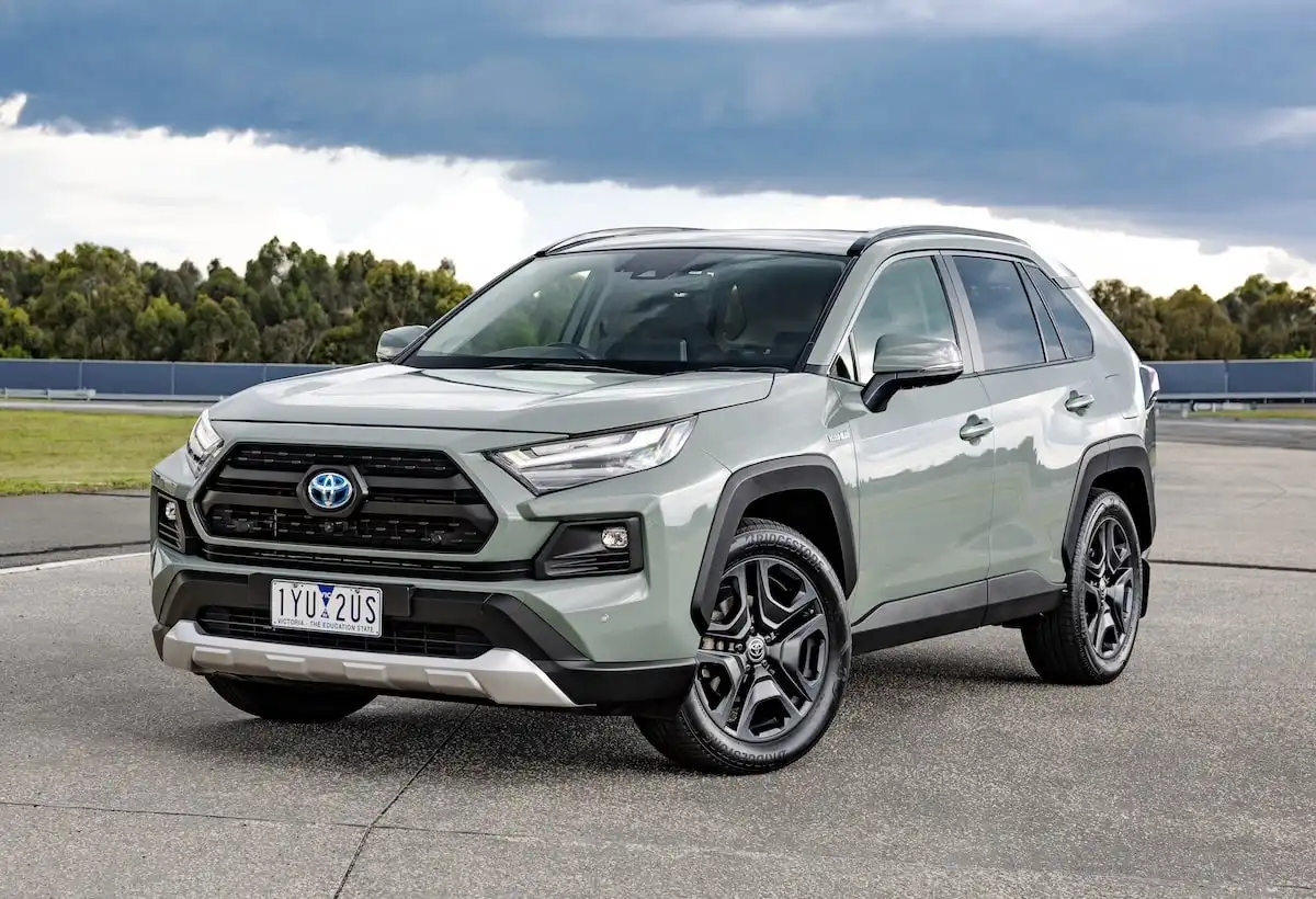 2025 best-selling midsize suvs