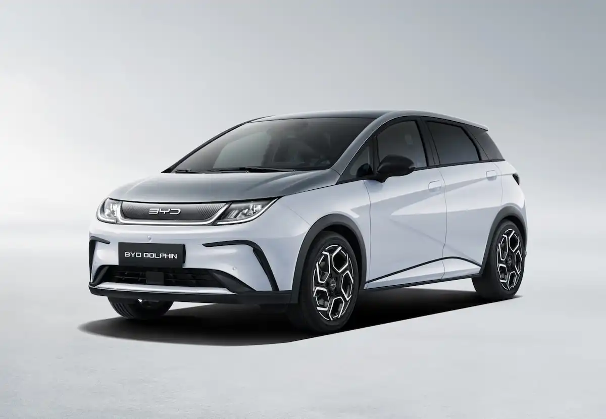 2025 byd dolphin essential