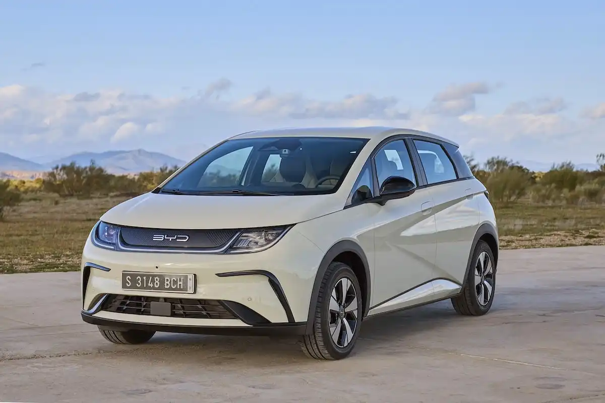 2025 byd dolphin