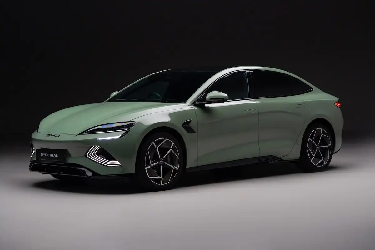 2025 byd seal ev sedan