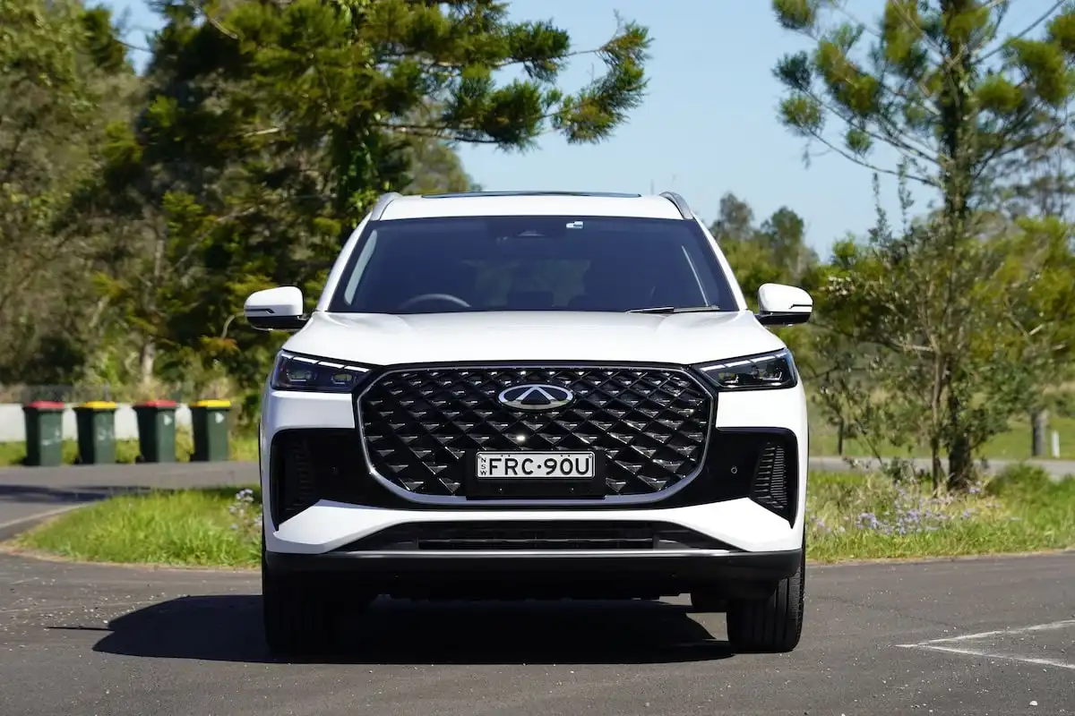 2025 chery tiggo 8 super hybrid ultimate phev grille