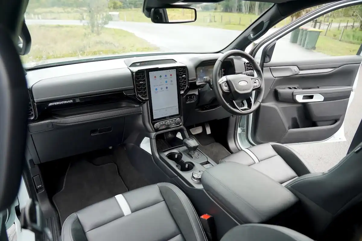 2025 ford ranger phev stormtrak seats