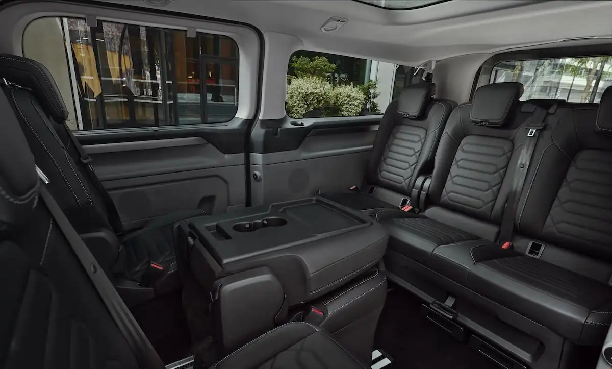 2025 ford tourneo rear seats