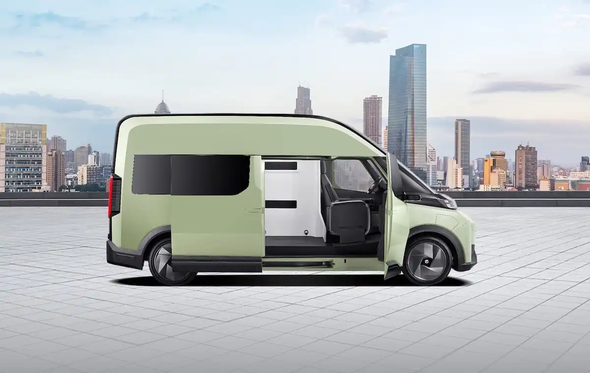 2025 geely farizon supervan