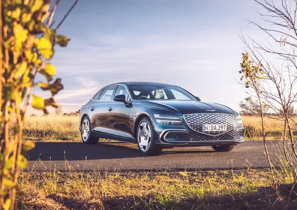 2025 genesis g80 electrified ev sedan