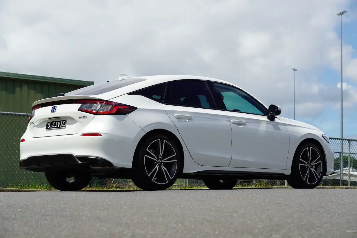 2025 honda civic e:hev lx back