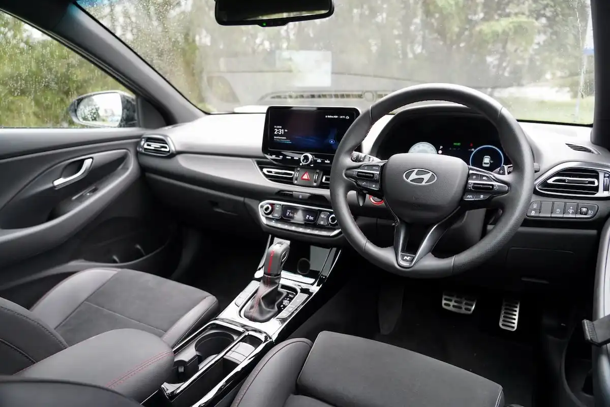 2025 hyundai i30 n line premium interior front