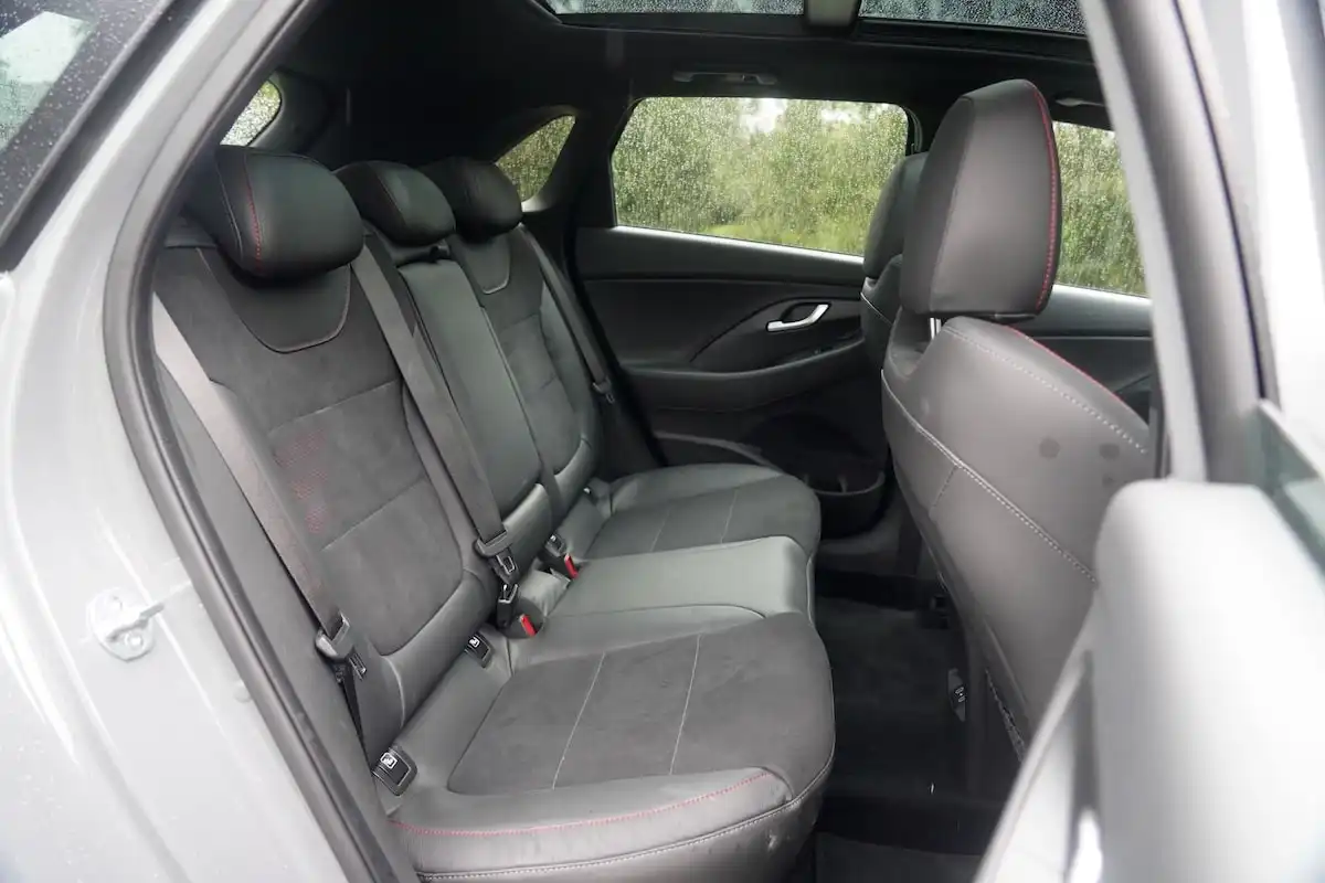 2025 hyundai i30 n line premium rear seats side view