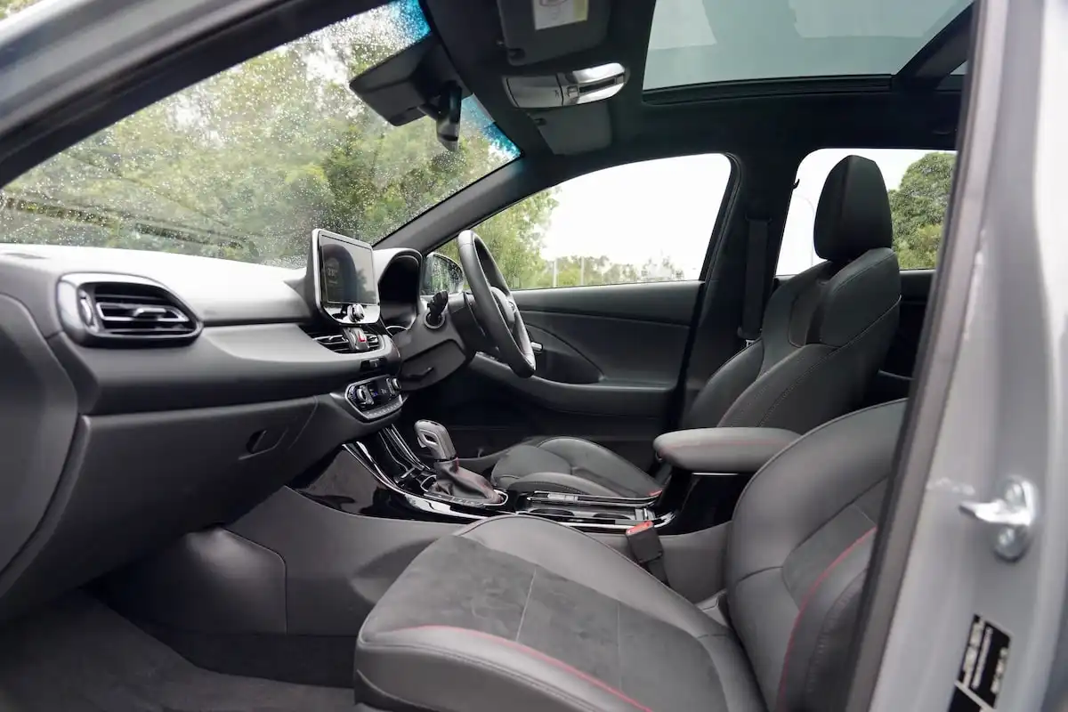 2025 hyundai i30 n line premium seats