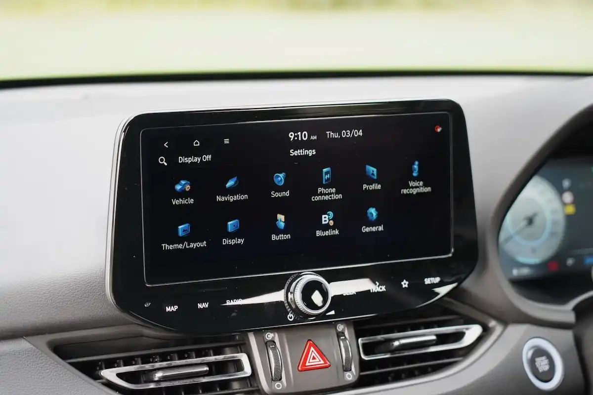 2025 hyundai i30 n premium automatic connectivity