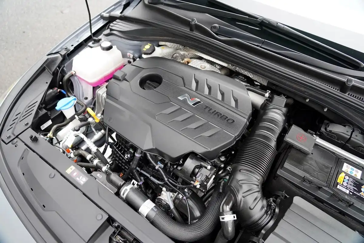 2025 hyundai i30 n premium automatic engine