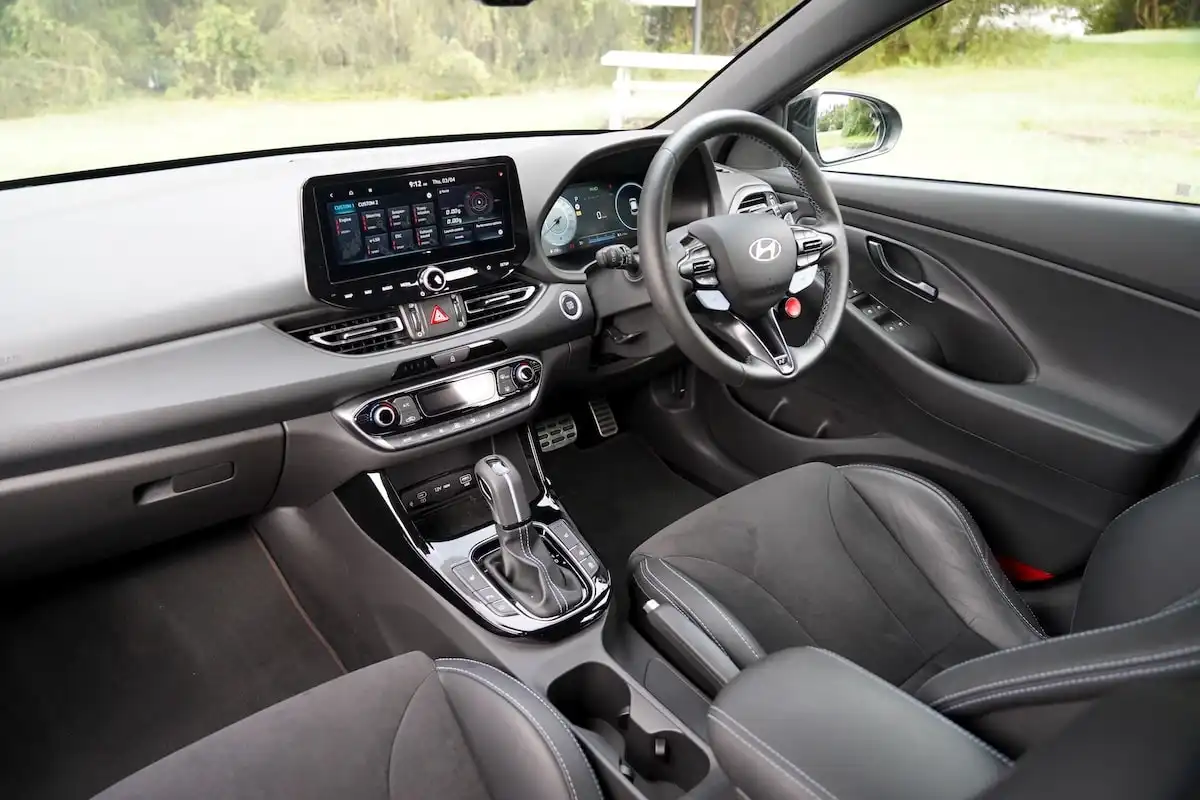 2025 hyundai i30 n premium automatic interior